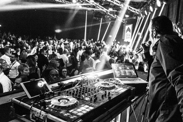 DJ en CLUBS
